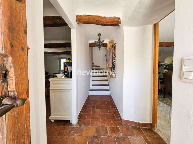 House Lorgues - 6 bedrooms - 205m²