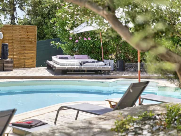 House Lorgues - 9 bedrooms - 400m²
