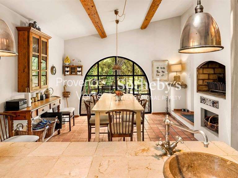 Maison Lorgues - 225m²