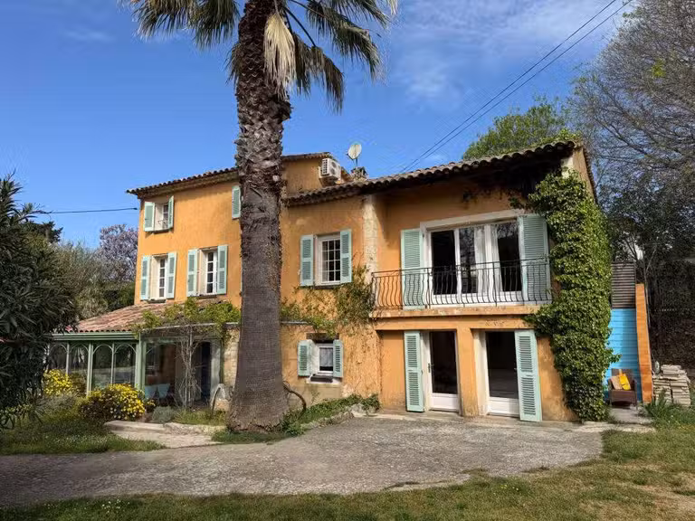 House Lorgues - 5 bedrooms