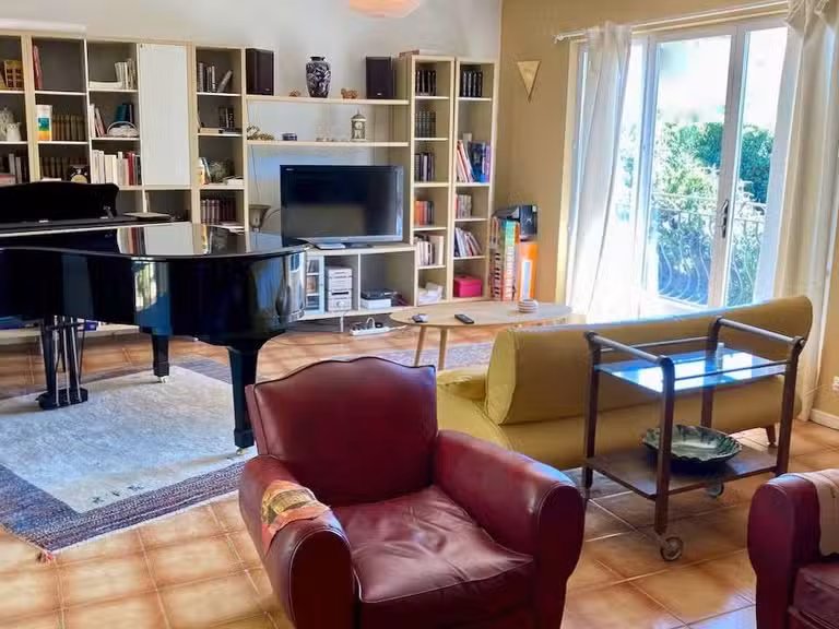 House Lorgues - 5 bedrooms