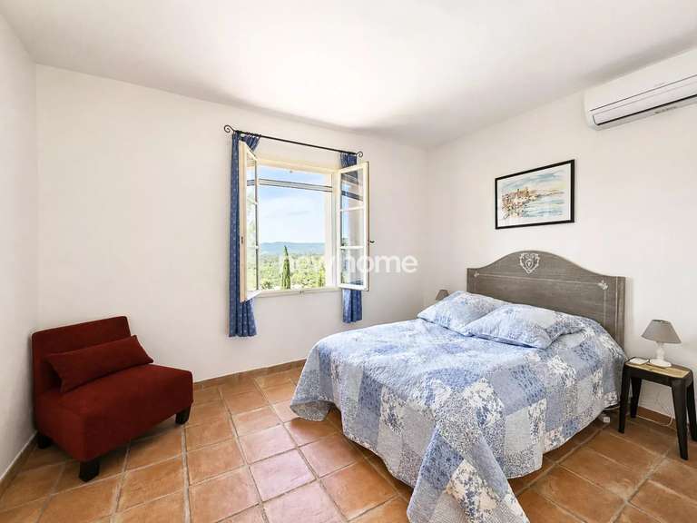 House Lorgues - 5 bedrooms - 220m²