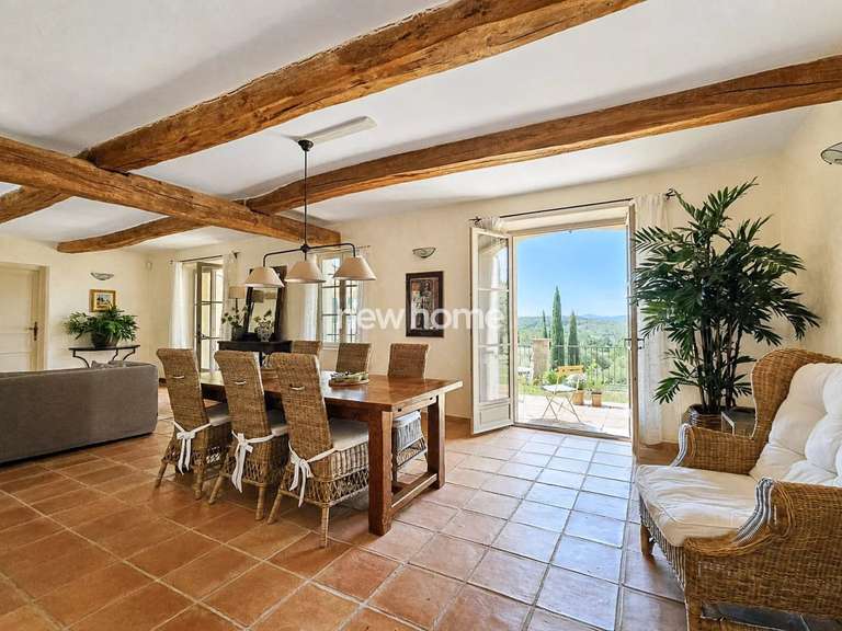 House Lorgues - 5 bedrooms - 220m²