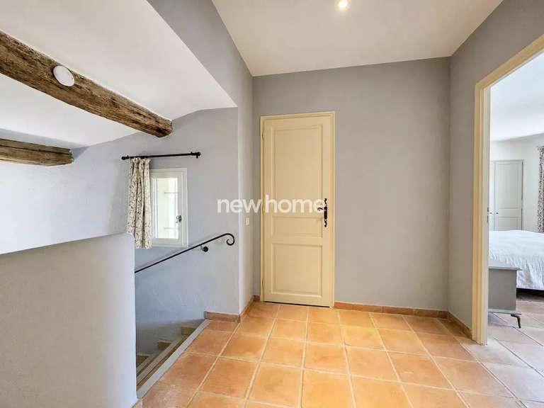 House Lorgues - 5 bedrooms - 220m²