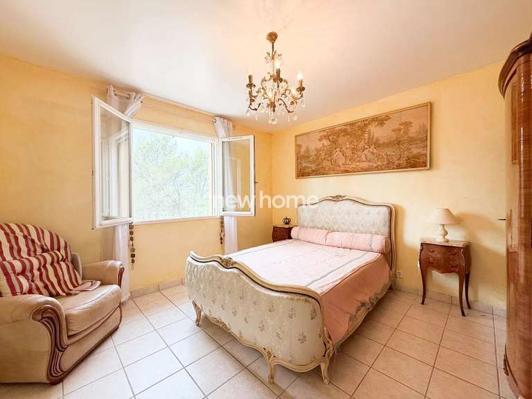 Maison Lorgues - 4 chambres - 194m²