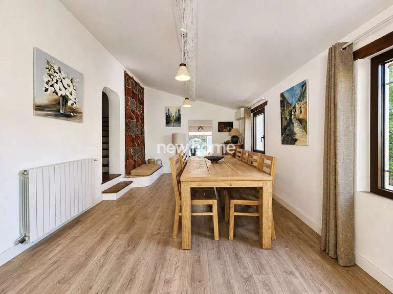 Maison Lorgues - 4 chambres - 195m²