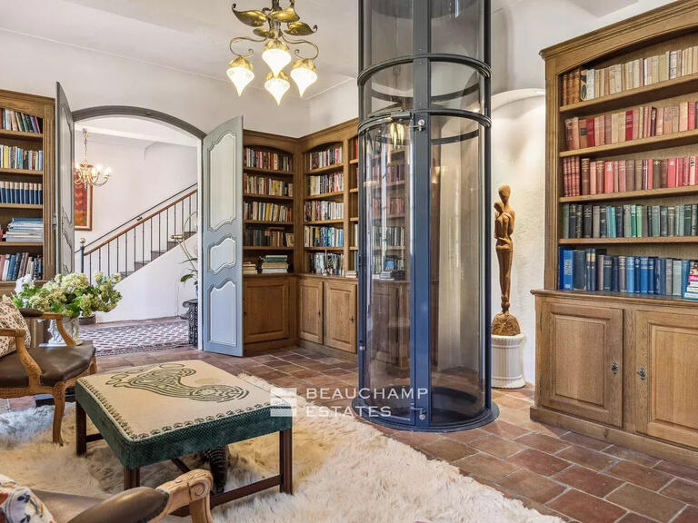 Propriété Lorgues - 11 chambres - 600m²