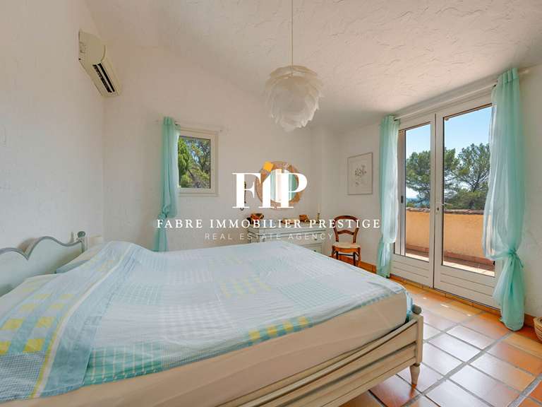 Propriété Lorgues - 3 chambres - 206m²