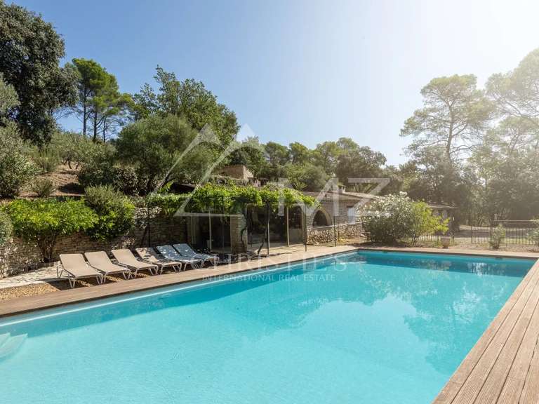 Propriété Lorgues - 5 chambres - 412m²