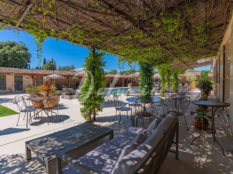 Propriété Lorgues - 15 chambres - 690m²