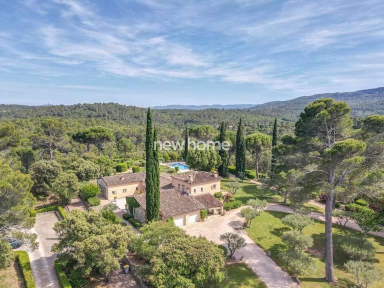 Propriété Lorgues - 5 chambres - 400m²