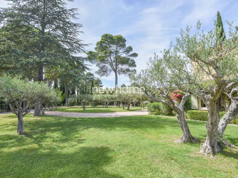 Propriété Lorgues - 5 chambres - 400m²
