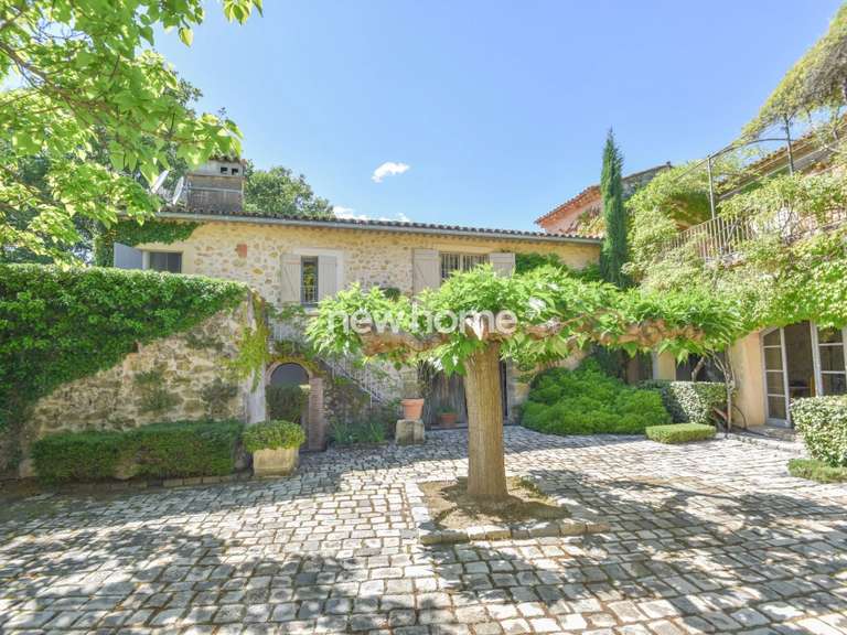Propriété Lorgues - 6 chambres - 801m²