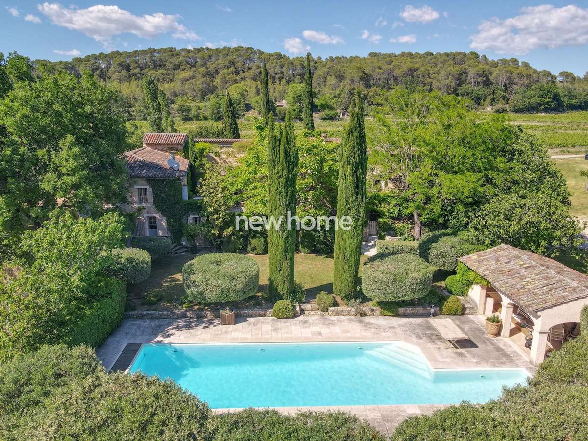 Property Lorgues