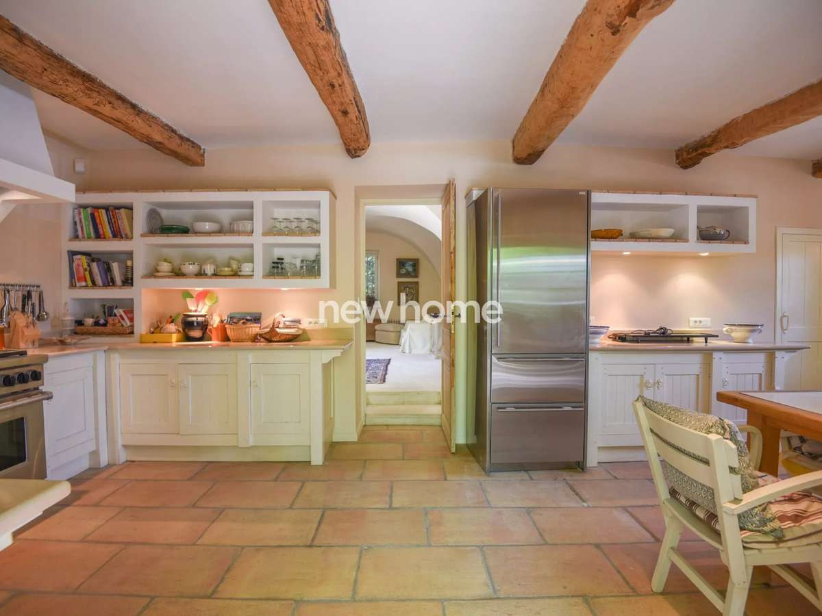 Property Lorgues