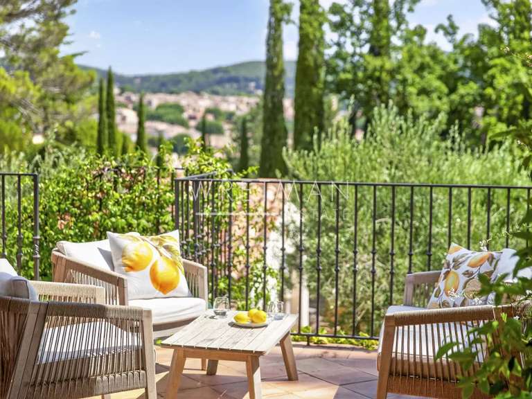 Propriété Lorgues - 9 chambres - 400m²