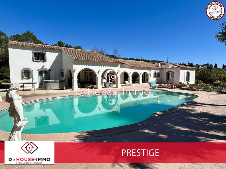 Villa Lorgues - 5 chambres - 200m²