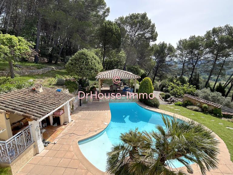 Villa Lorgues - 3 bedrooms - 206m²