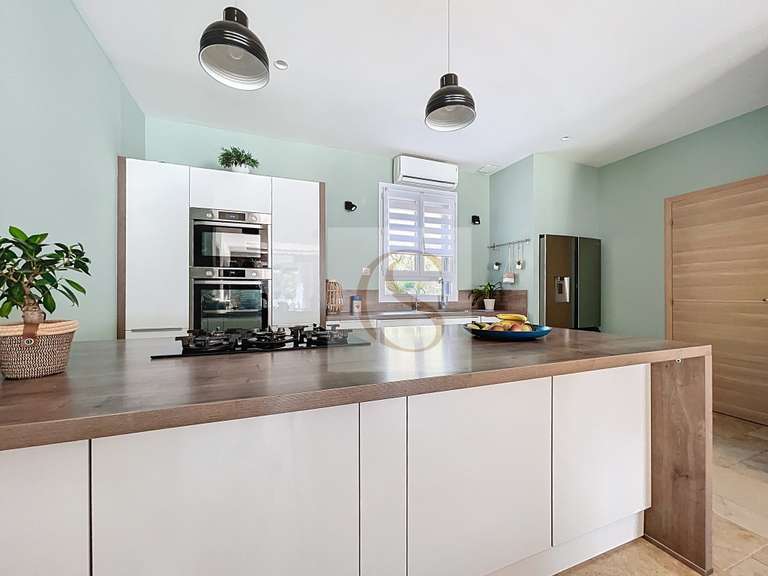 Villa Lorgues - 4 bedrooms - 142m²