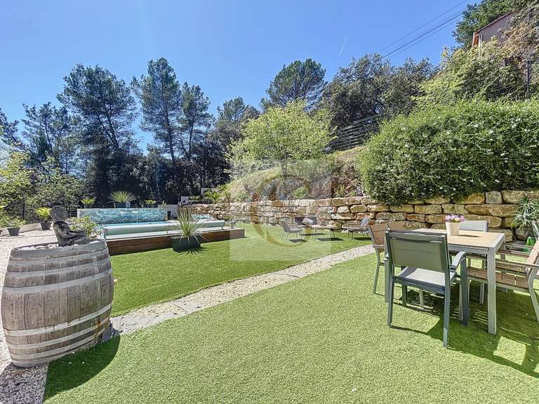 Villa Lorgues - 4 bedrooms - 142m²
