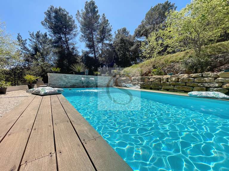 Villa Lorgues - 4 bedrooms - 142m²