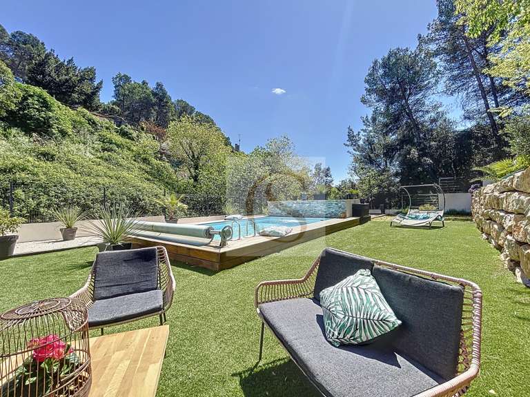 Villa Lorgues - 4 bedrooms - 142m²