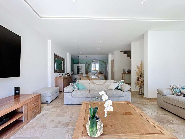 Villa Lorgues - 4 bedrooms - 142m²