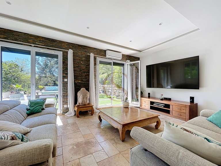 Villa Lorgues - 4 bedrooms - 142m²