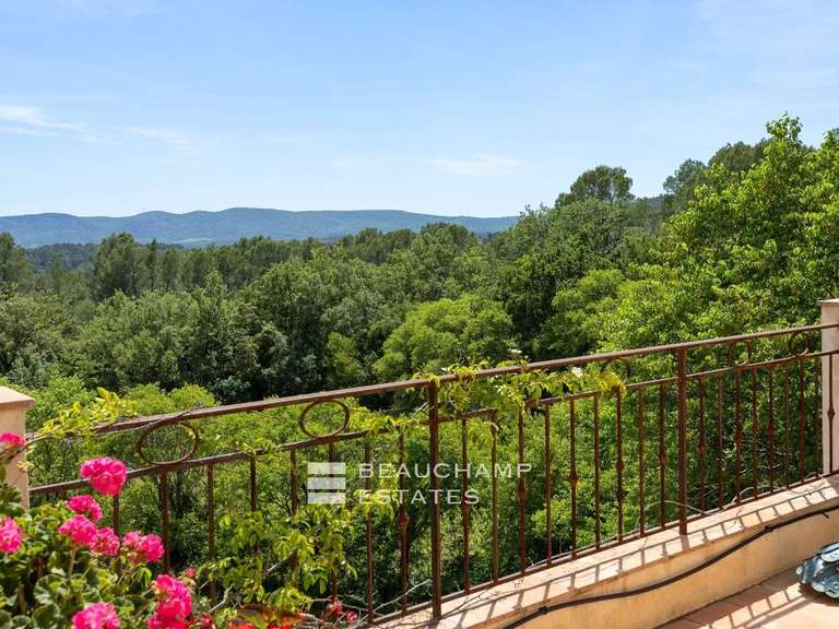 Villa Lorgues - 11 chambres - 650m²