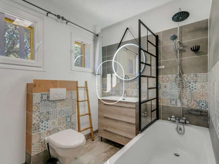 Villa Lorgues - 4 chambres - 115m²