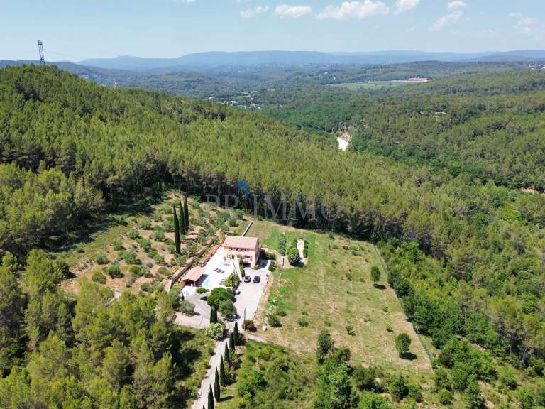 Villa Lorgues - 5 chambres - 242m²