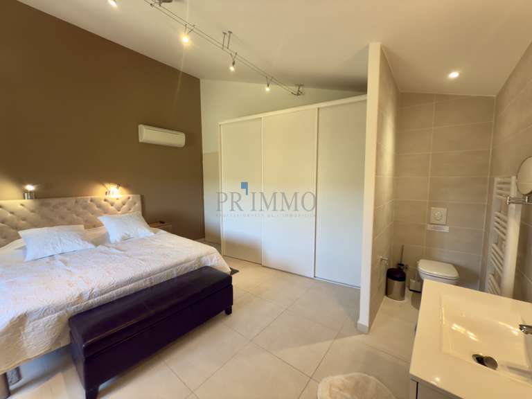 Villa Lorgues - 5 chambres - 242m²