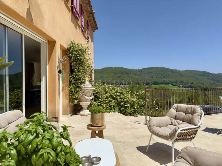 Villa Lorgues - 5 chambres - 242m²