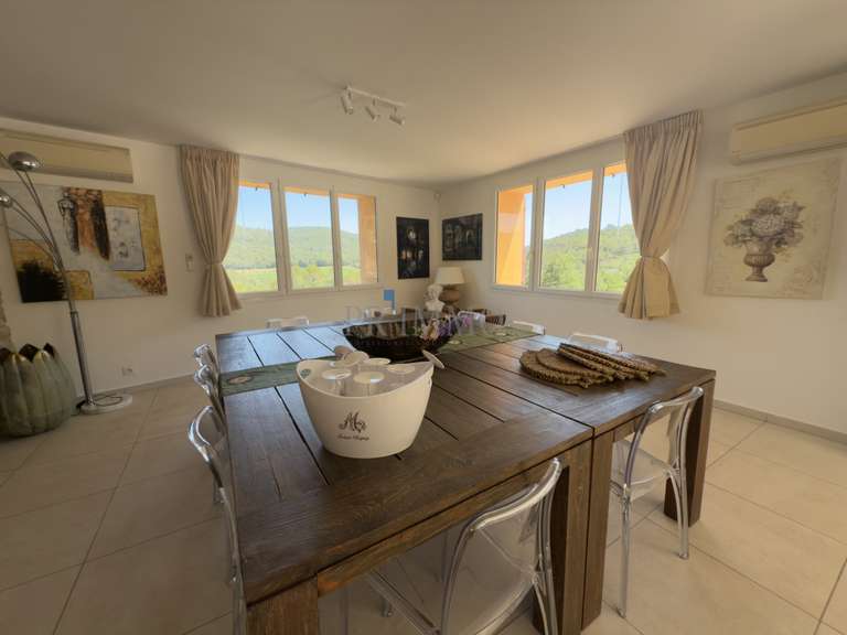 Villa Lorgues - 5 chambres - 242m²