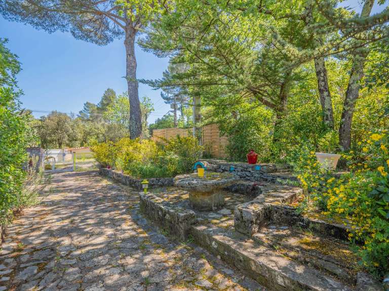 Villa Lorgues - 5 chambres - 115m²