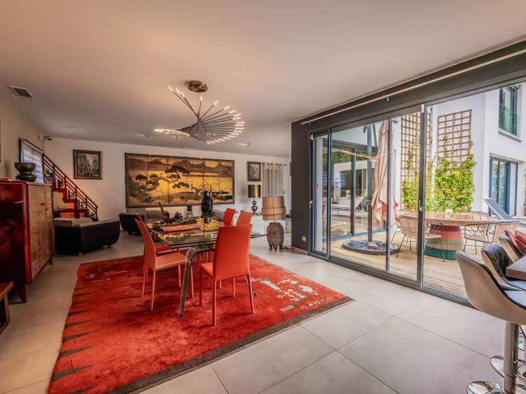 Villa Lorgues - 7 chambres - 230m²