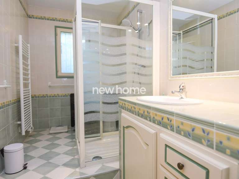 Villa Lorgues - 3 chambres - 165m²