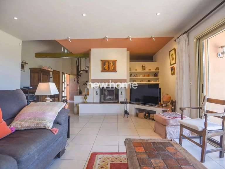 Villa Lorgues - 5 chambres - 228m²