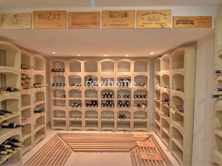 Villa Lorgues - 3 bedrooms - 220m²