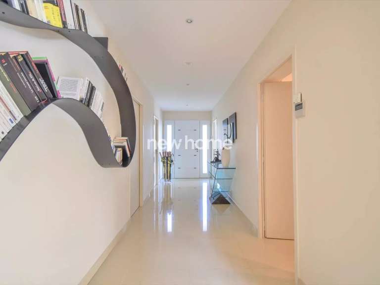 Villa Lorgues - 3 bedrooms - 220m²