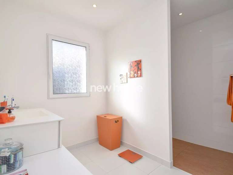 Villa Lorgues - 3 bedrooms - 220m²