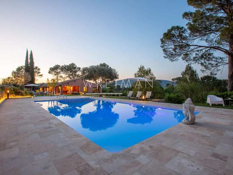 Villa Lorgues - 3 chambres - 240m²