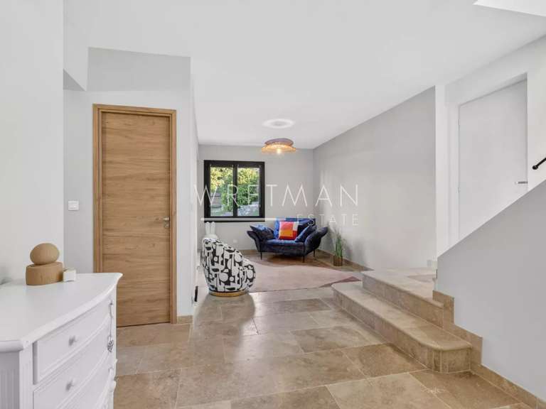 Villa Lorgues - 3 chambres - 240m²