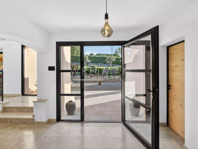 Villa Lorgues - 3 chambres - 240m²