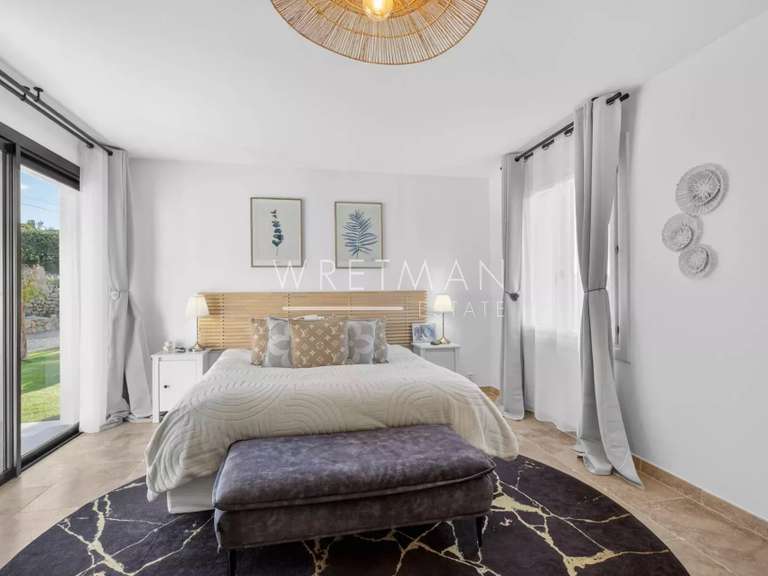 Villa Lorgues - 3 chambres - 240m²