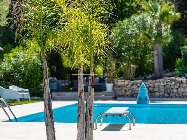 Villa Lorgues - 3 chambres - 240m²