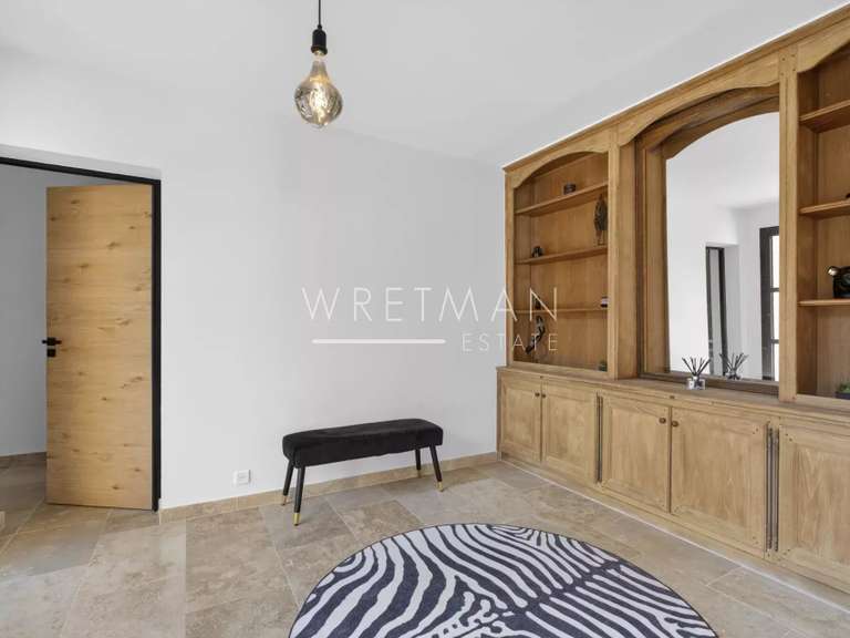 Villa Lorgues - 3 bedrooms - 240m²