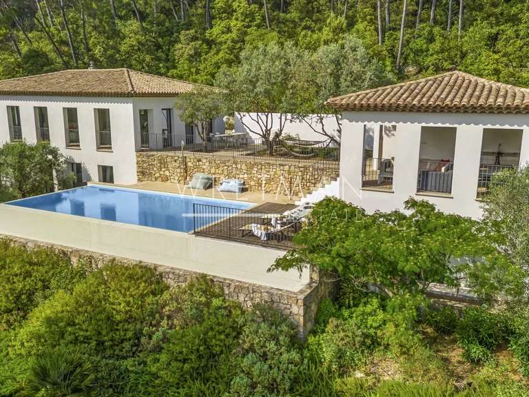 Villa Lorgues - 5 chambres - 204m²