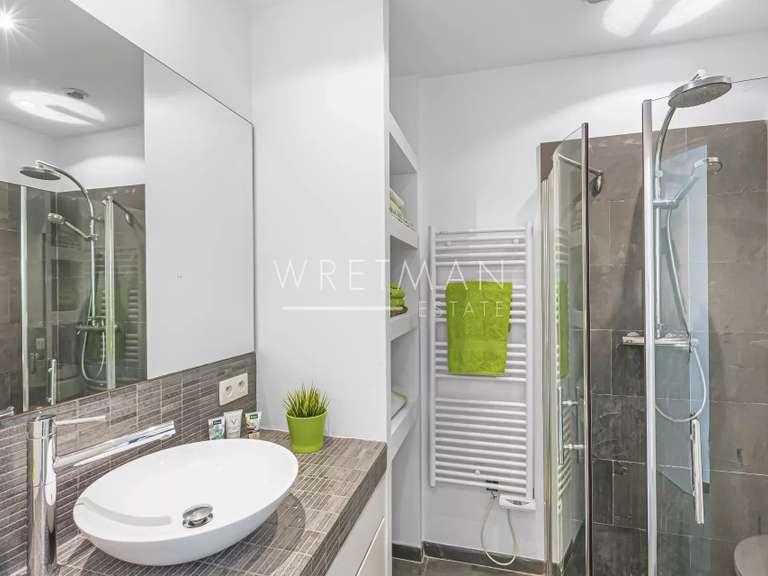 Villa Lorgues - 5 chambres - 204m²