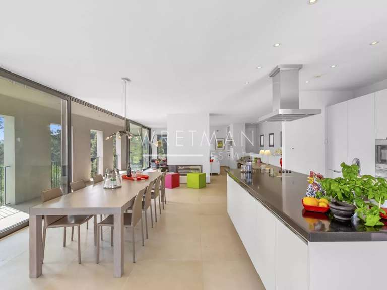 Villa Lorgues - 5 chambres - 204m²